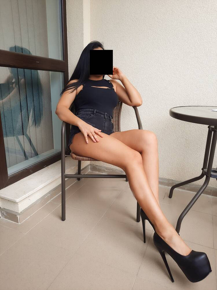 ΘΕΛΩ ΝΑ ΠΕΡΑΣΕΙΣ ΑΞΕΧΑΣΤΑ ΜΑΖΙ ΜΟΥ ΚΑΙ ΝΑ ΕΙΜΑΙ ΑΥΤΗ ΠΟΥ ΘΑ ΖΗΤΑΣ ΣΥΝΕΧΕΙΑ