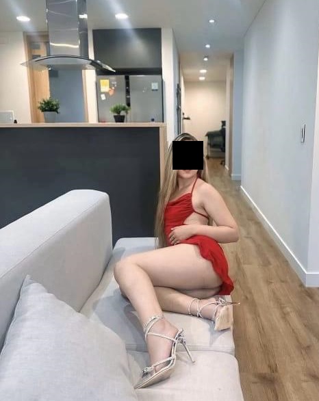 Νανσυ κουκλα με ερεθιστικες καμπυλες