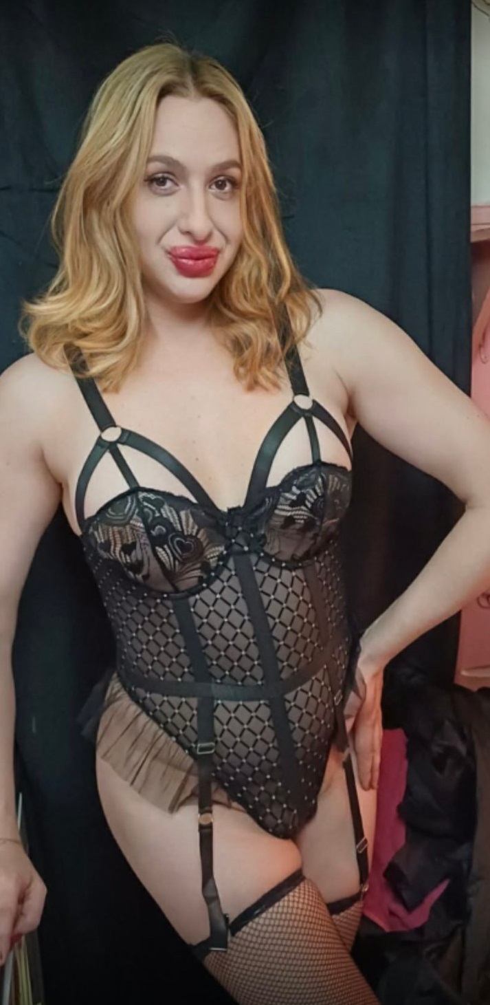 Τρανσέξουαλ στο Φυλής 99