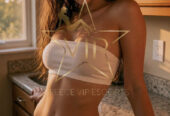 Mavie VIP ⭐️Athens Escorts
